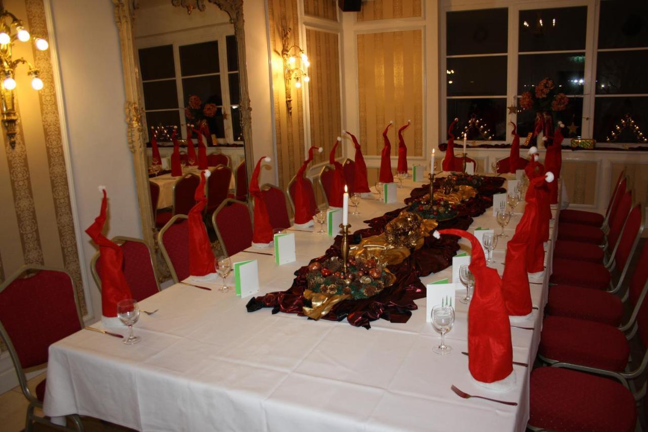 ארפורט Fuerstenhof Landgasthaus & Hotel מראה חיצוני תמונה