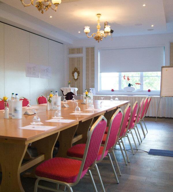 ארפורט Fuerstenhof Landgasthaus & Hotel מראה חיצוני תמונה